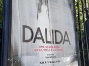 Expo Dalida, garde-robe ville scène