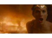Wonder Woman cache derrière Arès (Spoilers)