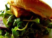 Hamburger club sandwich frites légumes four