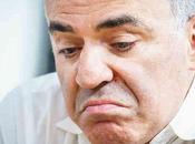 Echecs Garry Kasparov joue soir