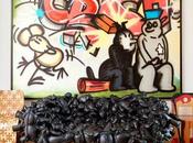 KAWS ouvre portes maison Brookyln