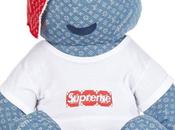 ours peluche Louis Vuitton Supreme