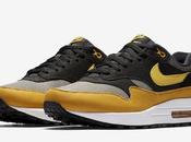 Nike Black Yellow pour 2018