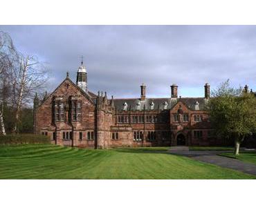 Cette bibliothèque vous permet de dormir parmi les livres !