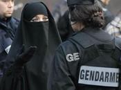 Vida Azimi dresse contre abus l’islamisme conquérant font régresser France.
