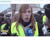 #LFI, #confusionnisme total, sous prétexte #GiletsJaunes. Ici, l’épisode royaliste