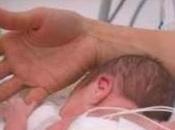 DIAGNOSTIC PÉDIATRIQUE mini-capteur portée main bébé