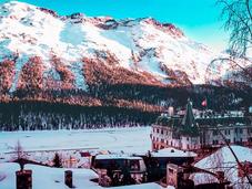 SUISSE faire Saint-Moritz entre luxe détente