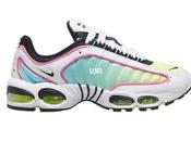 Découvrez nouveaux coloris Nike Tailwind