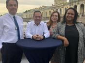 Saint-Pétersbourg Merci l'ambassade France Russie