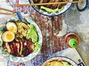 Ramen poulet chassive char siu, oeuf mariné chou chinois éclat chips couenne grillée recette inspirée Jamie Oliver