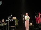 Goutte d'eau dans nuage, Microscopique