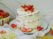 Naked cake fraises