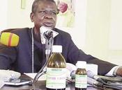 Monseigneur Samuel Kleda Depuis soigne malades avec produit, personne n’est mort