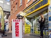 employé d’un atelier réparation téléphones portables licencié pour avoir fouiné dans selfies sexy client