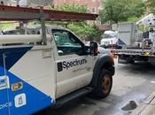 Spectre baisse panne généralisée laisse clients sans service télévision Internet alors utilisateurs furieux déchaînent Twitter