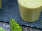 Soupe froide cosses petits pois, brousse pesto menthe