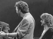 George Harrison déclaré qu’il regrettait qu’Elton John soit l’une seules stars rock avoir atteint niveau Beatles.