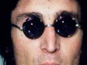 single solo “embarrassé” John Lennon