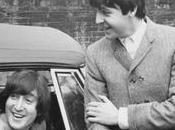 George Harrison souvient Beatles joué avec Elvis Presley, mais styliste King affirme oui.