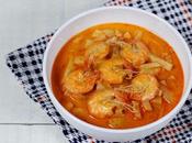 Curry crevettes ananas délicieux plat cuisine thaïlandaise