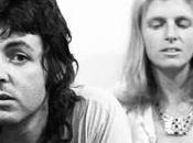 Paul McCartney révèle tête lorsqu’il chante chansons d’amour