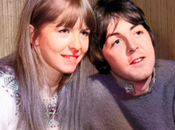 paparazzi pris Paul McCartney ancienne petite amie Jane Asher embuscade dans théâtre Londres.