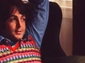 Paul McCartney écrit chanson Beatles “Your Mother Should Know” parce qu’il déteste fossé entre générations.