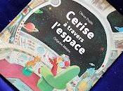 Cerise travers l'espace